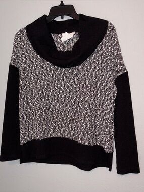 Zoe Cowl Neck Lightweight Sweater Top Size M